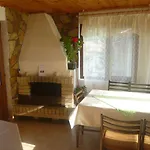 Denitsa Къща за гости